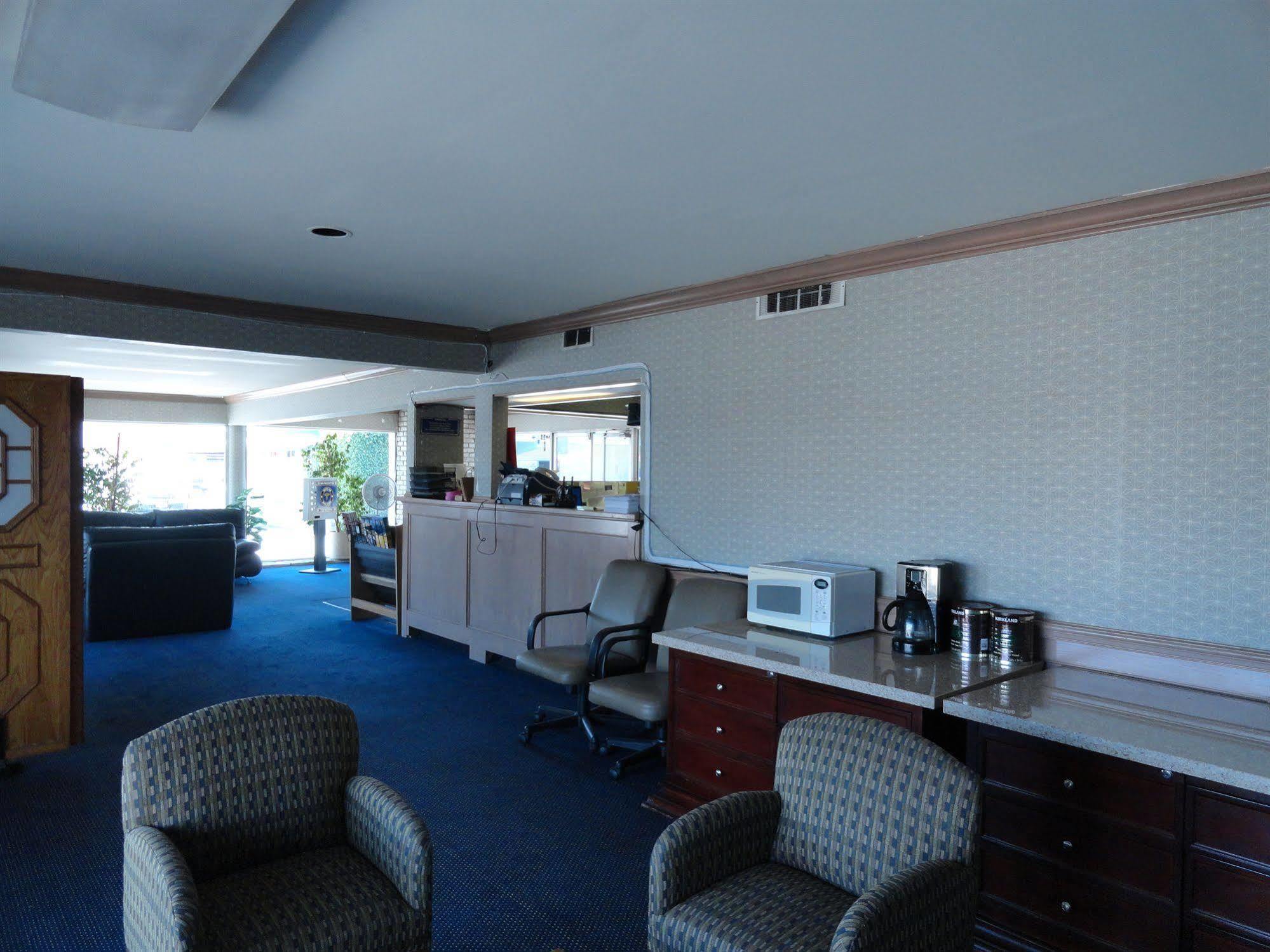 Travel Motel