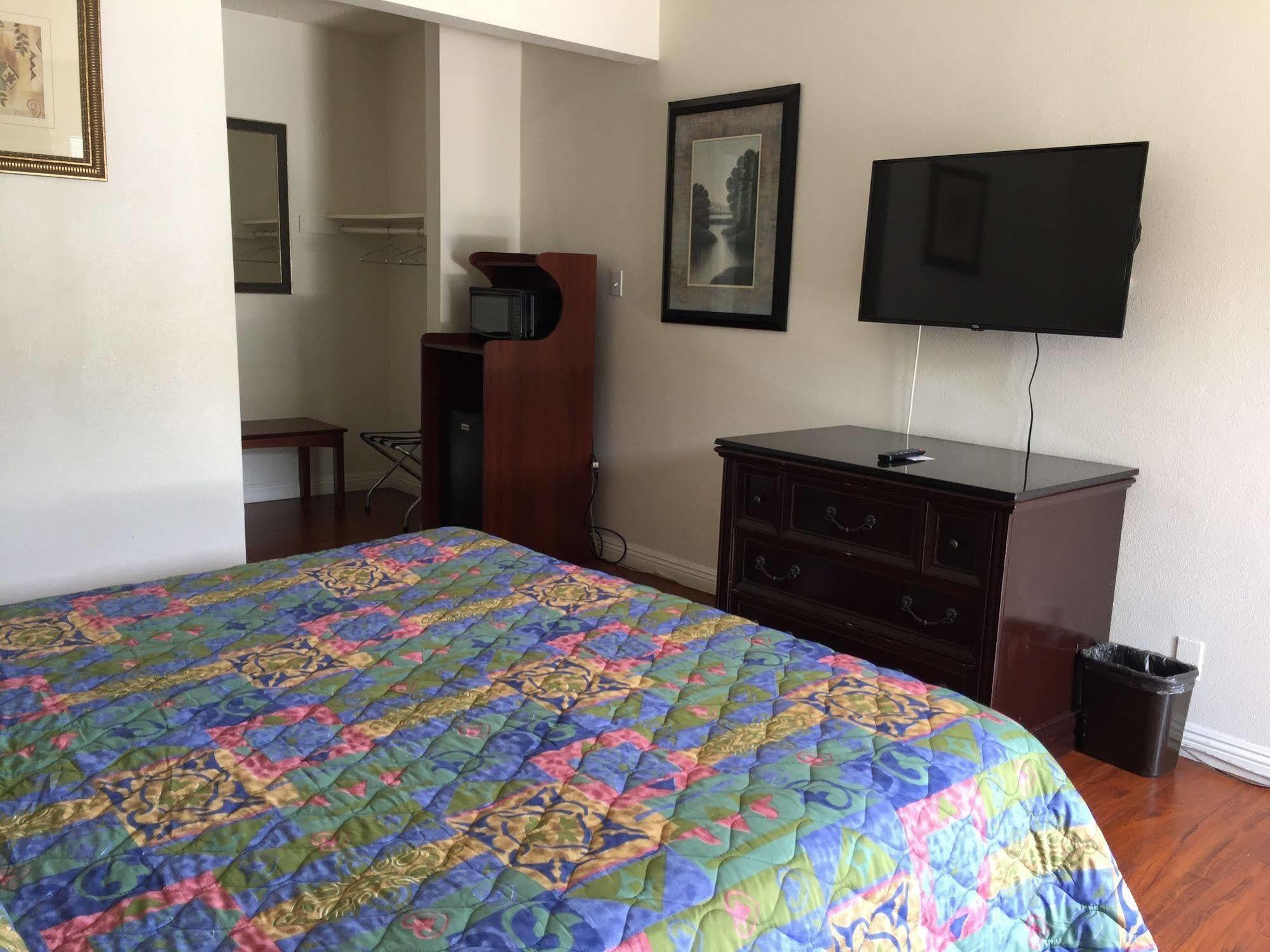Motel Travel